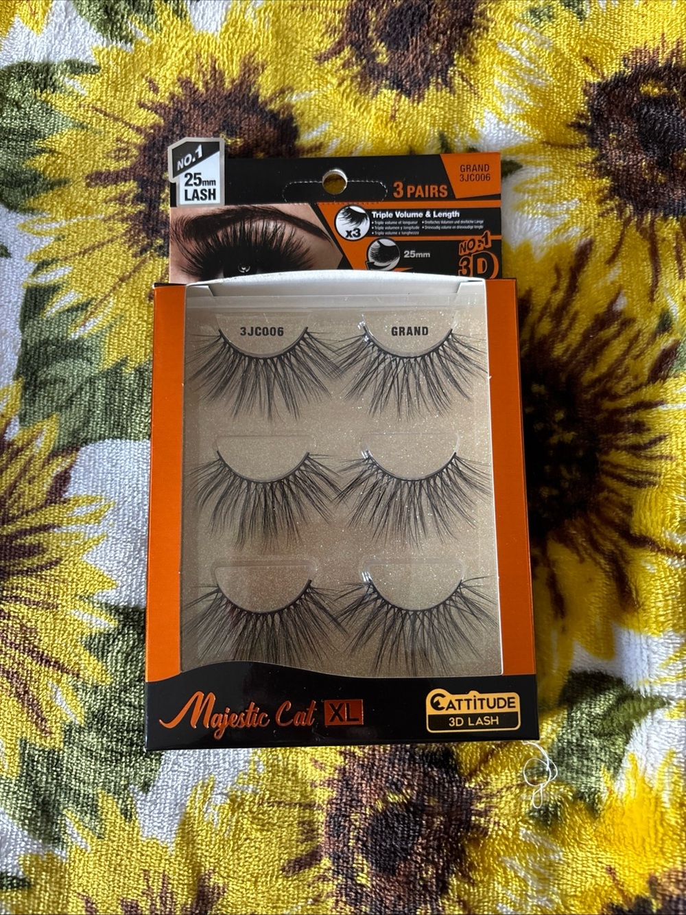 Majestic Cat XL 3-Pair Black 3D Lashes